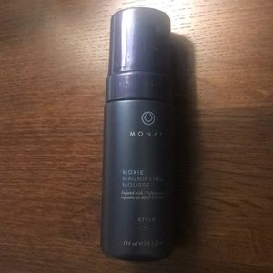 Monat Moxie Magnifying Mousse